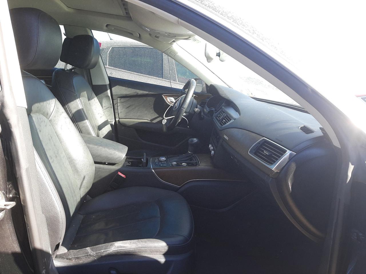 Photo 5 from auction – 2014 AUDI A7 PREMIUM with VIN WAUWGBFC2EN124605