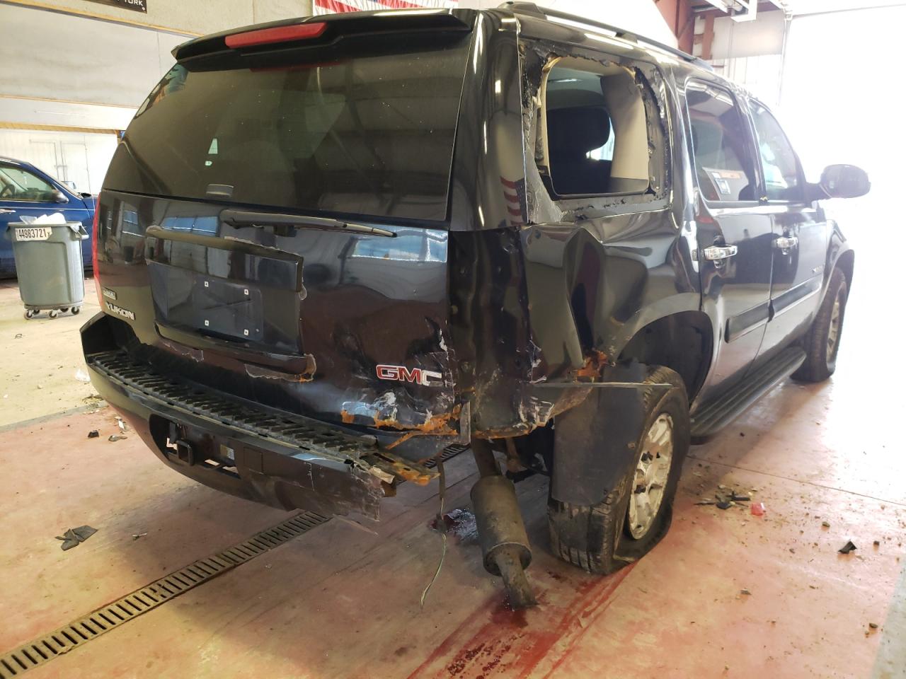 Photo 4 from auction – 2008 GMC YUKON with VIN 1GKFK13048J116964