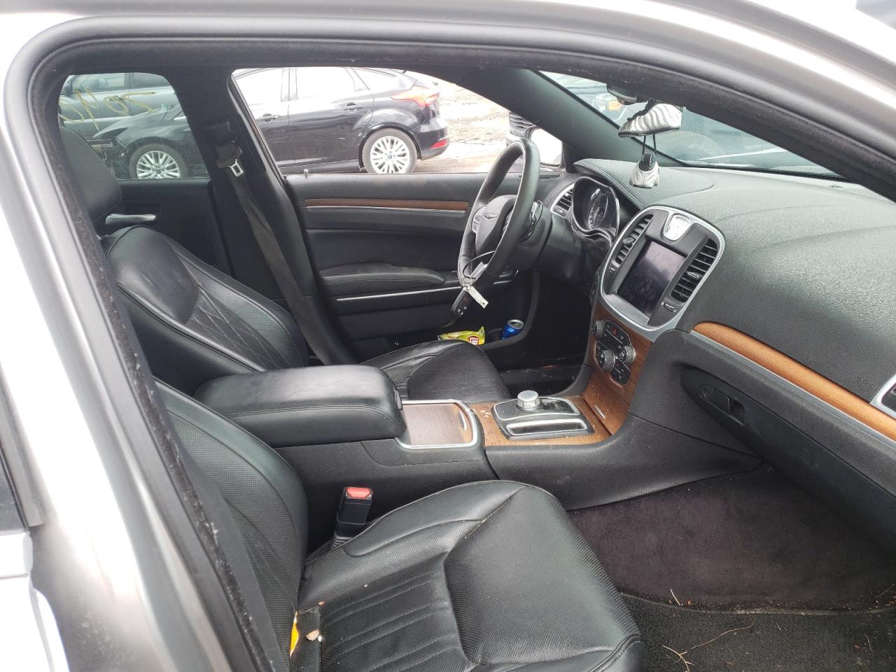 Photo 5 from auction – 2018 CHRYSLER 300C with VIN 2C3CCAPT9JH227778