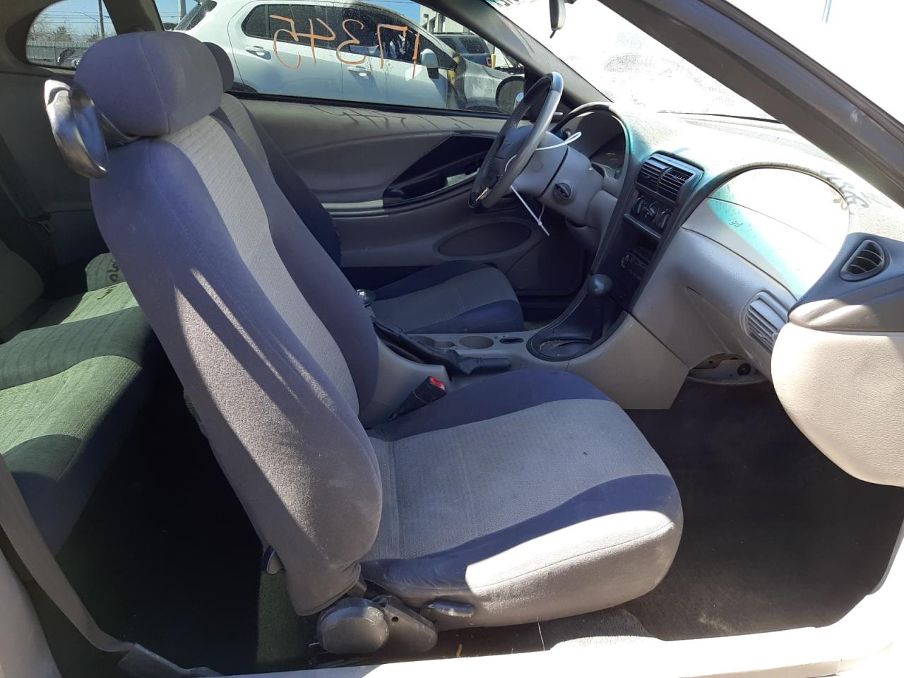 Photo 5 from auction – 2004 FORD MUSTANG with VIN 1FAFP40654F197208