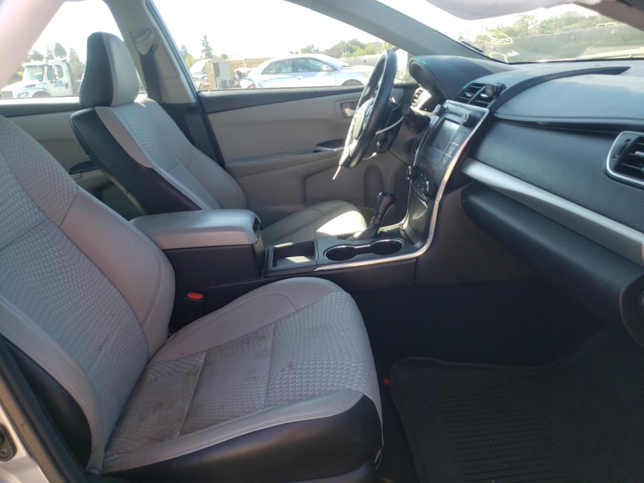 Photo 5 from auction – 2015 TOYOTA CAMRY LE with VIN 4T1BF1FKXFU011834