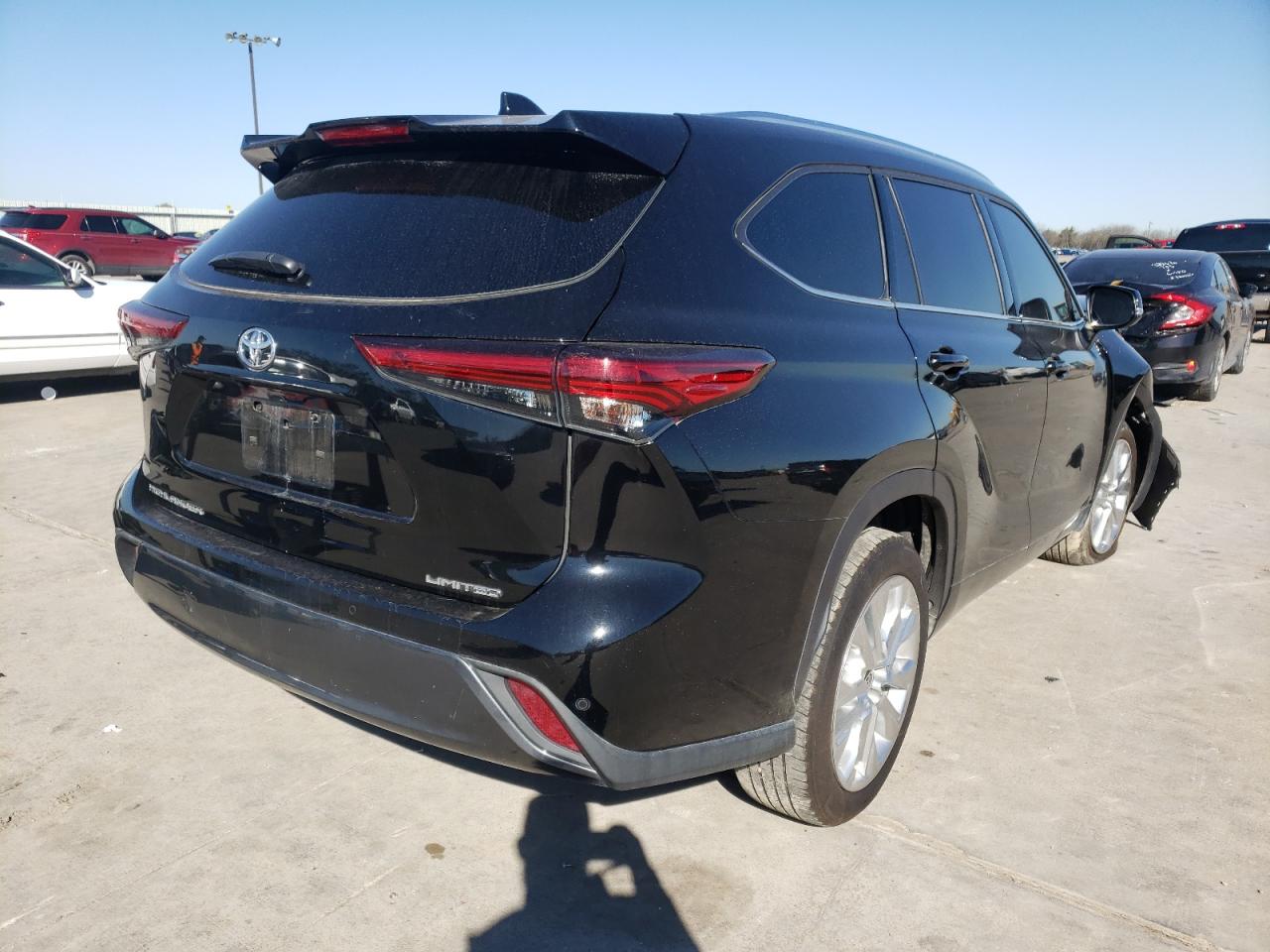 Photo 4 from auction – 2020 TOYOTA HIGHLANDER with VIN 5TDYZRAH9LS022775
