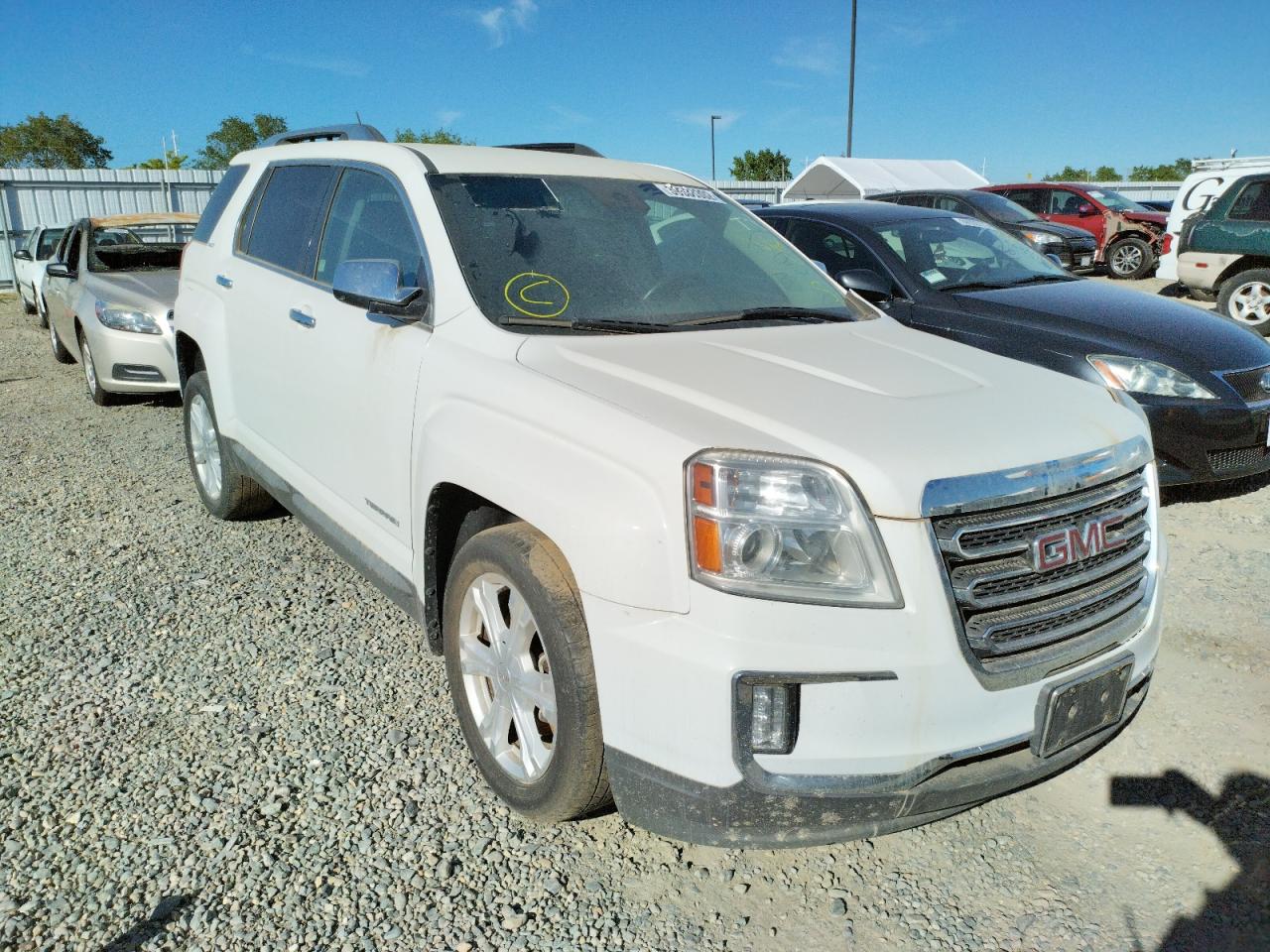 GMC TERRAIN SL 2017 with VIN 2GKFLUEK5H6315676 - Photo from auction