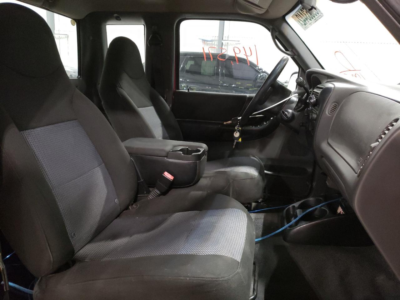 Photo 5 from auction – 2003 FORD RANGER SUP with VIN 1FTYR15E43PB11097