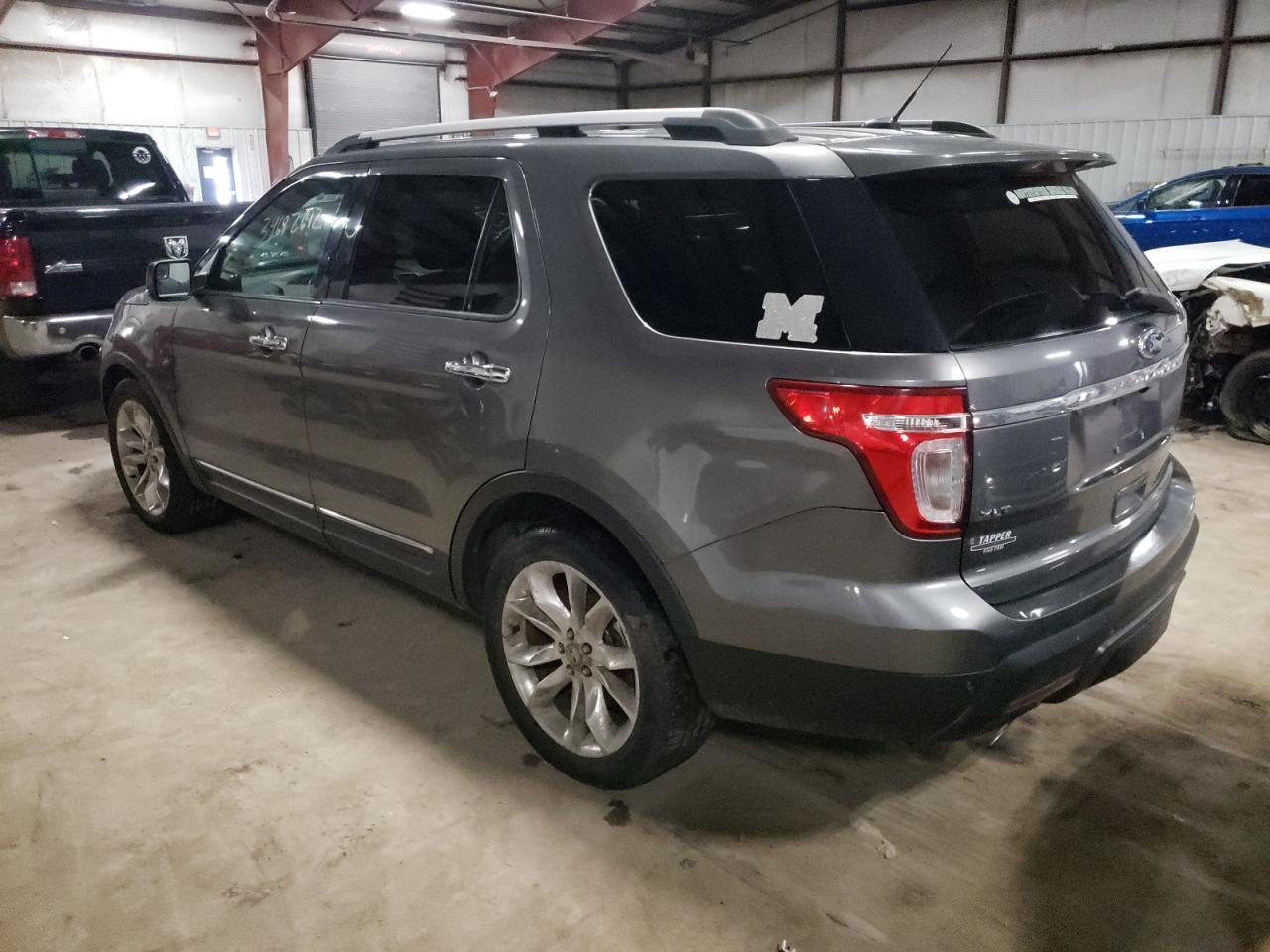 Photo 3 from auction – 2011 FORD EXPLORER X with VIN 1FMHK7D8XBGA42493
