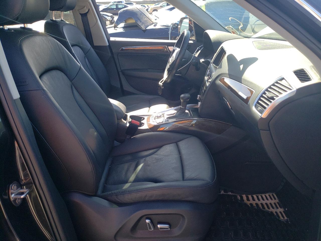 Zdjęcie 5 z aukcji – 2015 AUDI Q5 PREMIUM z VIN WA1LFAFPXFA120911