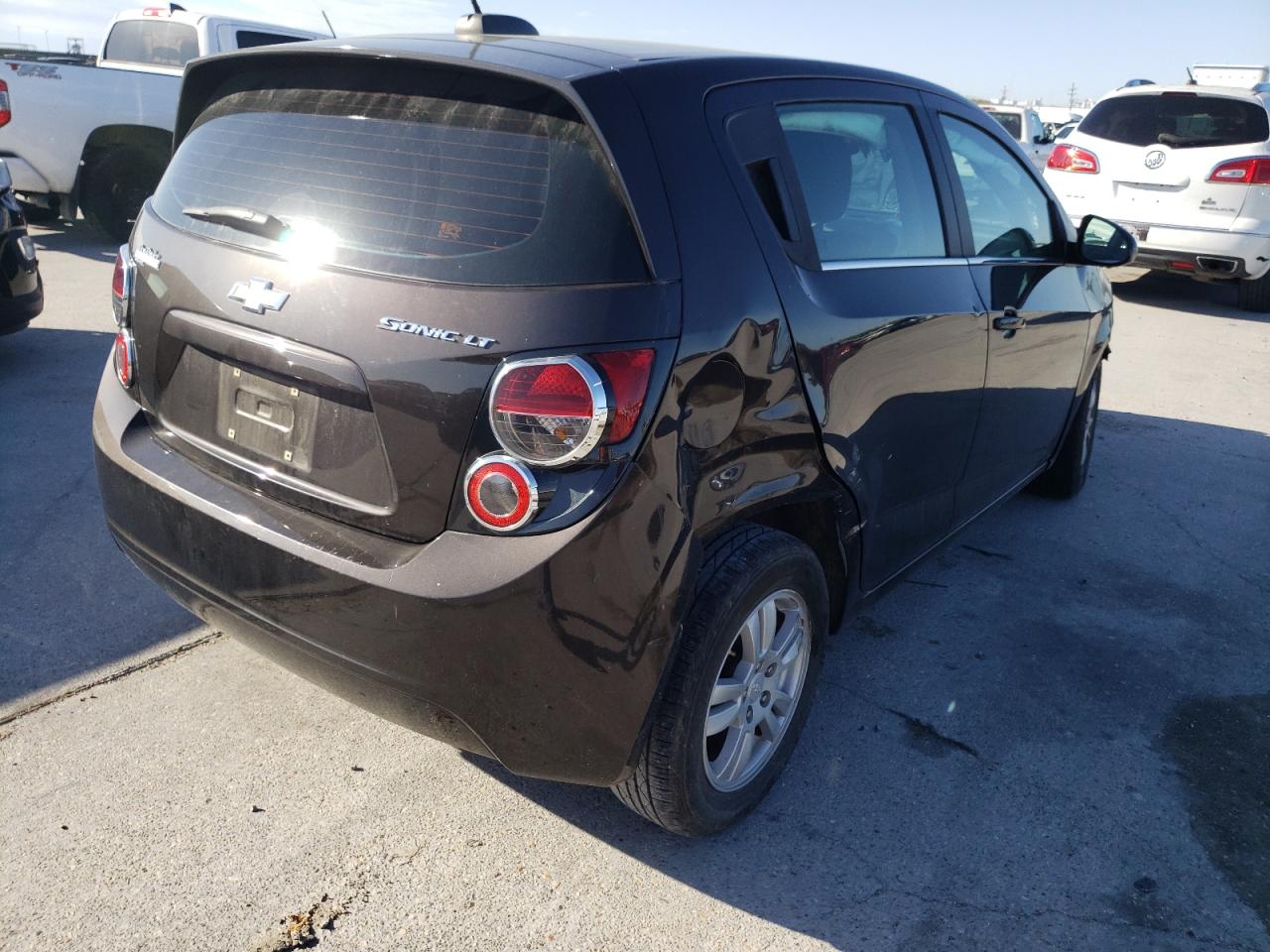 Photo 4 from auction – 2015 CHEVROLET SONIC LT with VIN 1G1JC6SHXF4113448