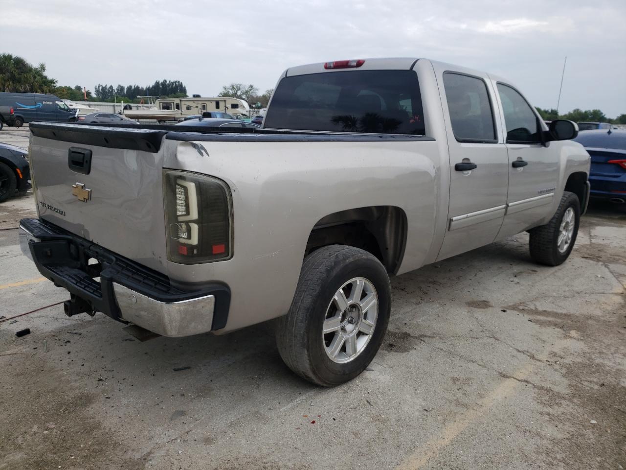 Photo 4 from auction – 2009 CHEVROLET SILVERADO with VIN 2GCFC135191112158