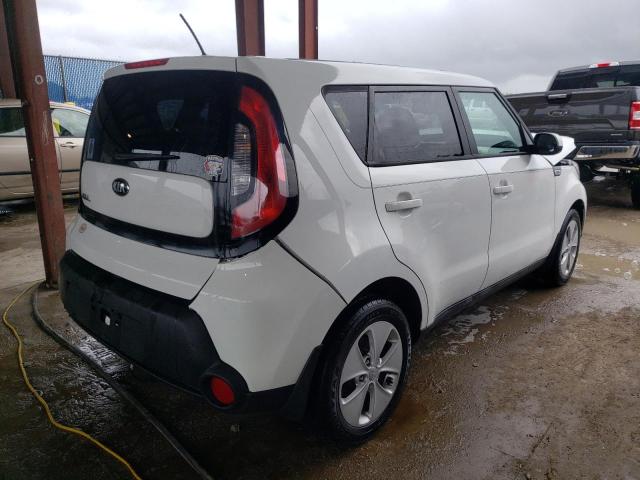 Photo 4 from auction – 2015 KIA SOUL with VIN KNDJN2A28F7117195