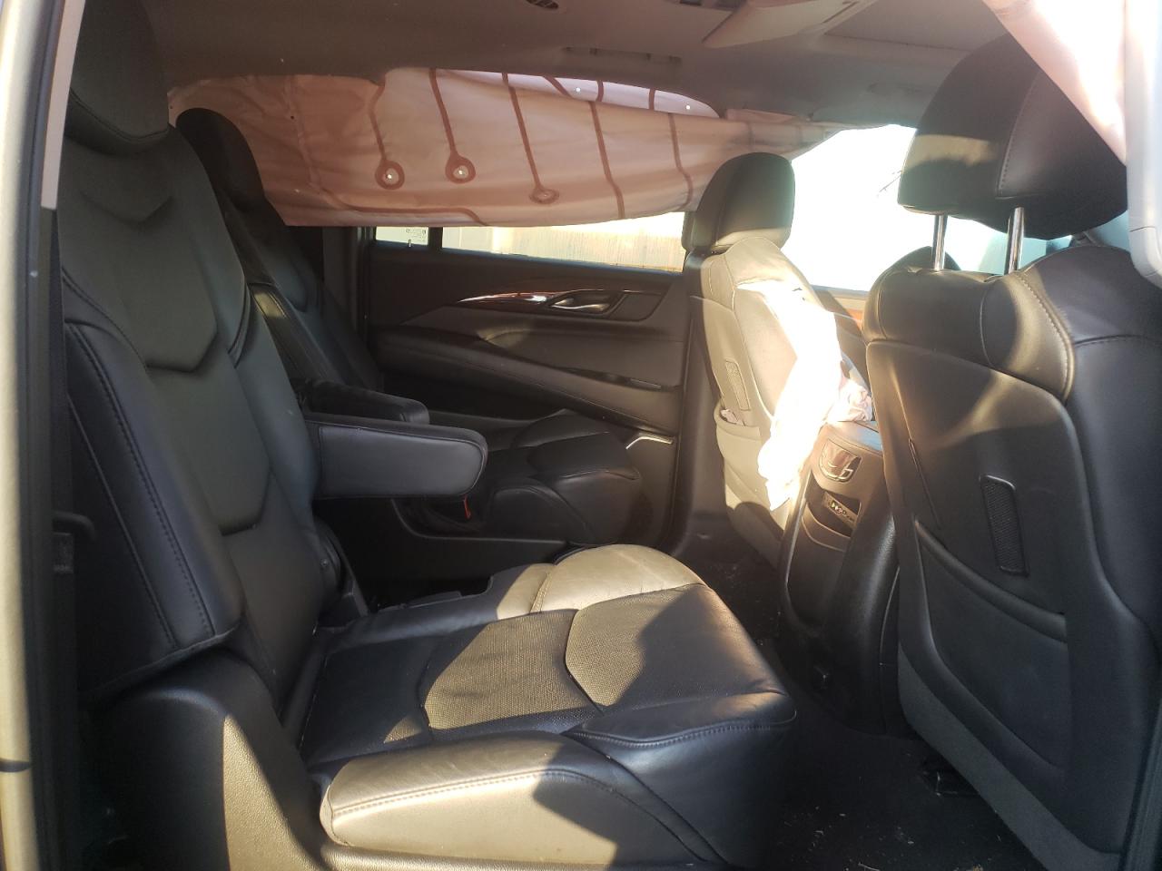 Photo 6 from auction – 2016 CADILLAC ESCALADE E with VIN 1GYS3JKJ6GR201851