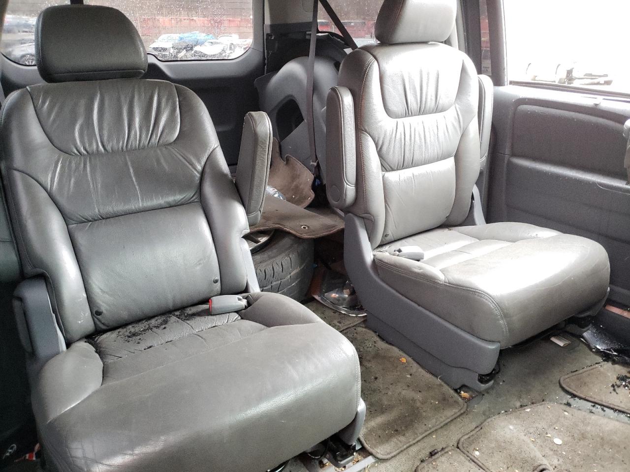 Photo 6 from auction – 2005 HONDA ODYSSEY EX with VIN 5FNRL387X5B098612