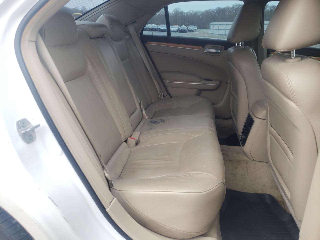 Photo 6 from auction – 2012 CHRYSLER 300C with VIN 2C3CCAET2CH144280