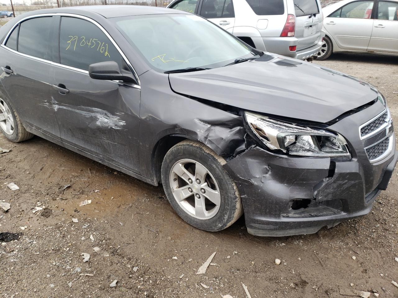 Photo 9 from auction – 2013 CHEVROLET MALIBU LS with VIN 1G11B5SA4DF231495