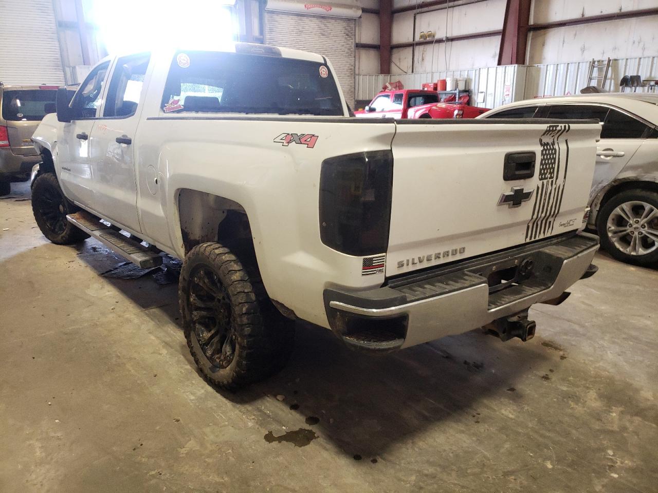 Photo 3 from auction – 2015 CHEVROLET SILVERADO with VIN 1GC1KUEG8FF154750
