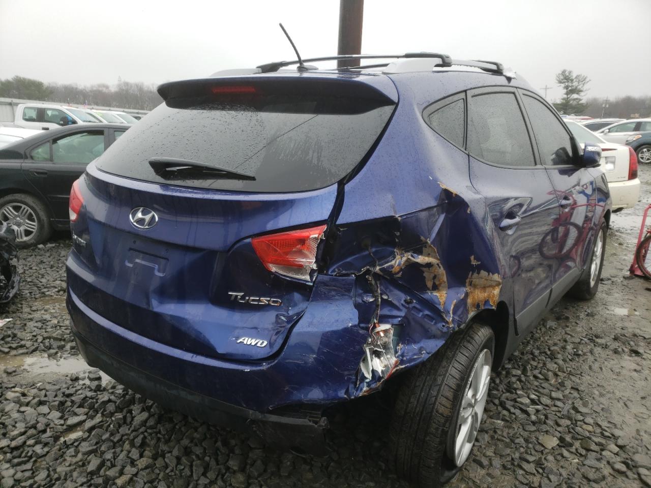 Photo 4 from auction – 2012 HYUNDAI TUCSON GLS with VIN KM8JUCAC4CU532475