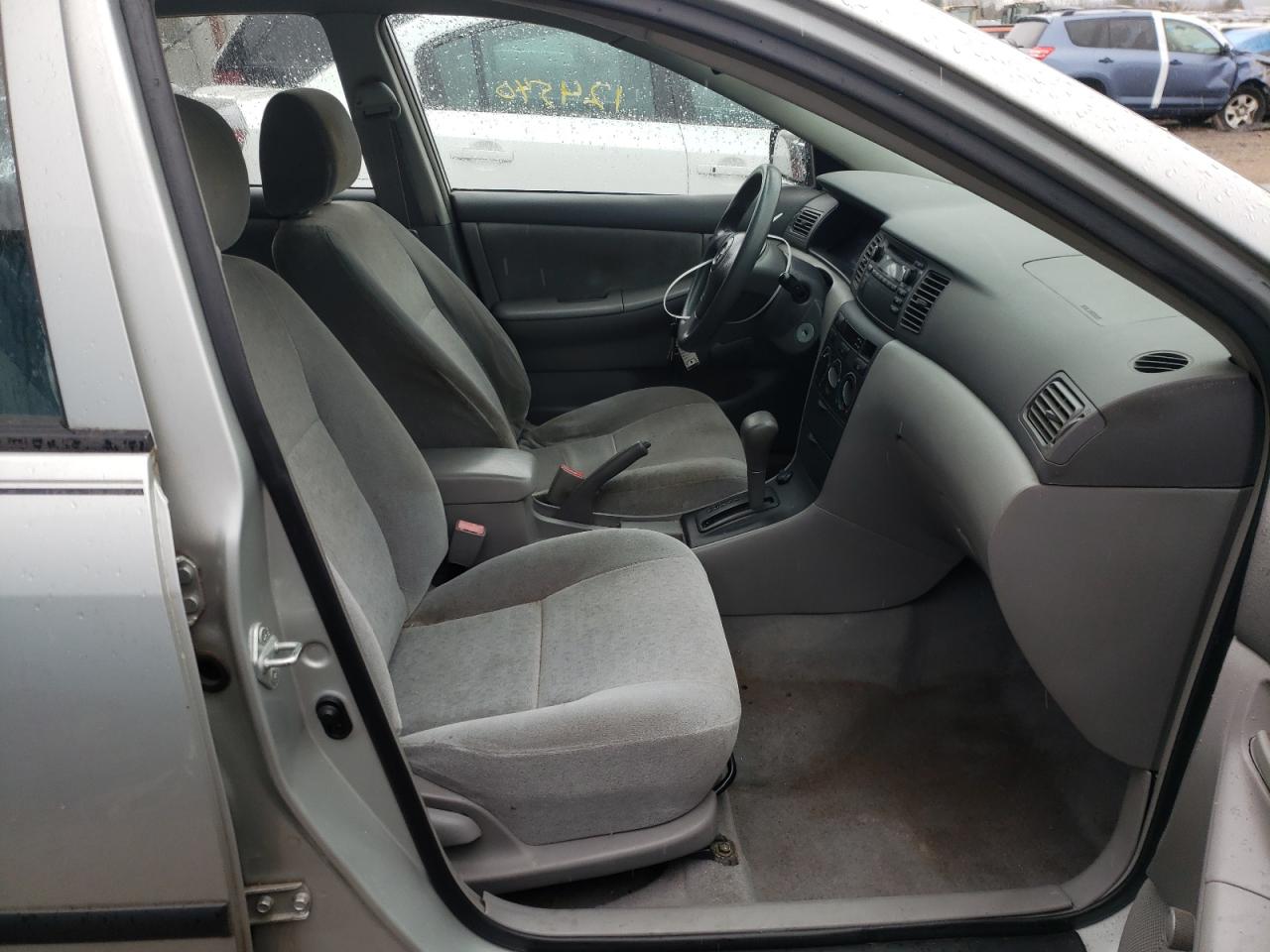 Photo 5 from auction – 2003 TOYOTA COROLLA CE with VIN 1NXBR32E43Z072093