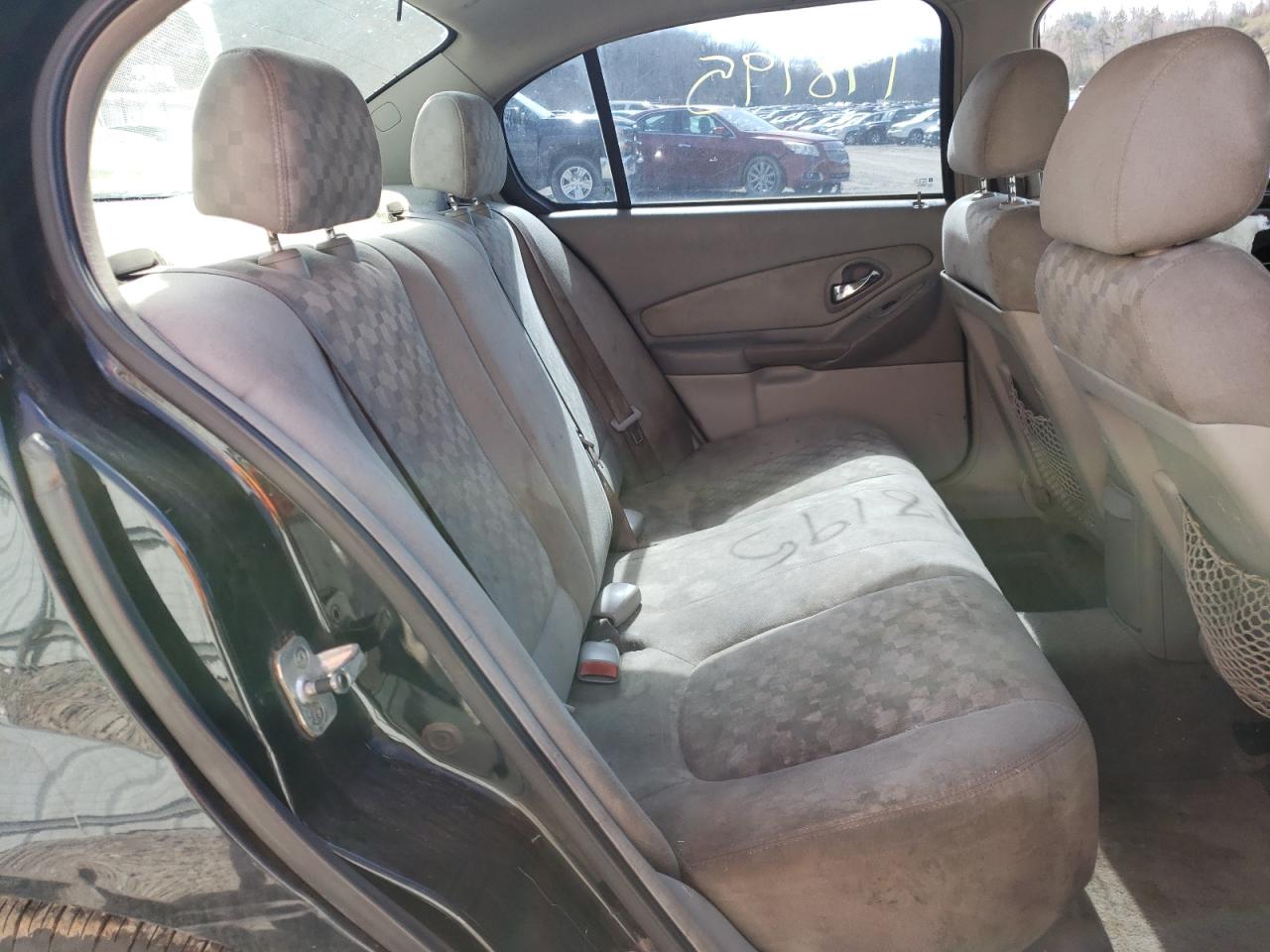 Photo 6 from auction – 2004 CHEVROLET MALIBU LS with VIN 1G1ZT54814F126763