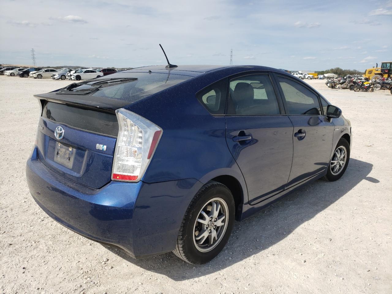 Photo 4 from auction – 2010 TOYOTA PRIUS with VIN JTDKN3DU5A0154326