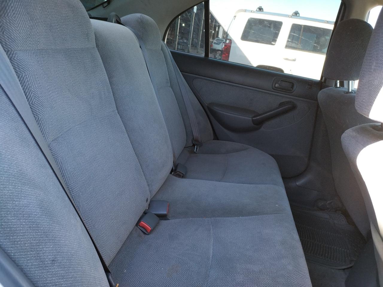 Photo 6 from auction – 2001 HONDA CIVIC LX with VIN 2HGES16561H516158