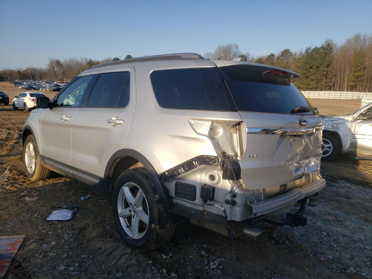 Photo 3 from auction – 2017 FORD EXPLORER X with VIN 1FM5K8D8XHGD14137