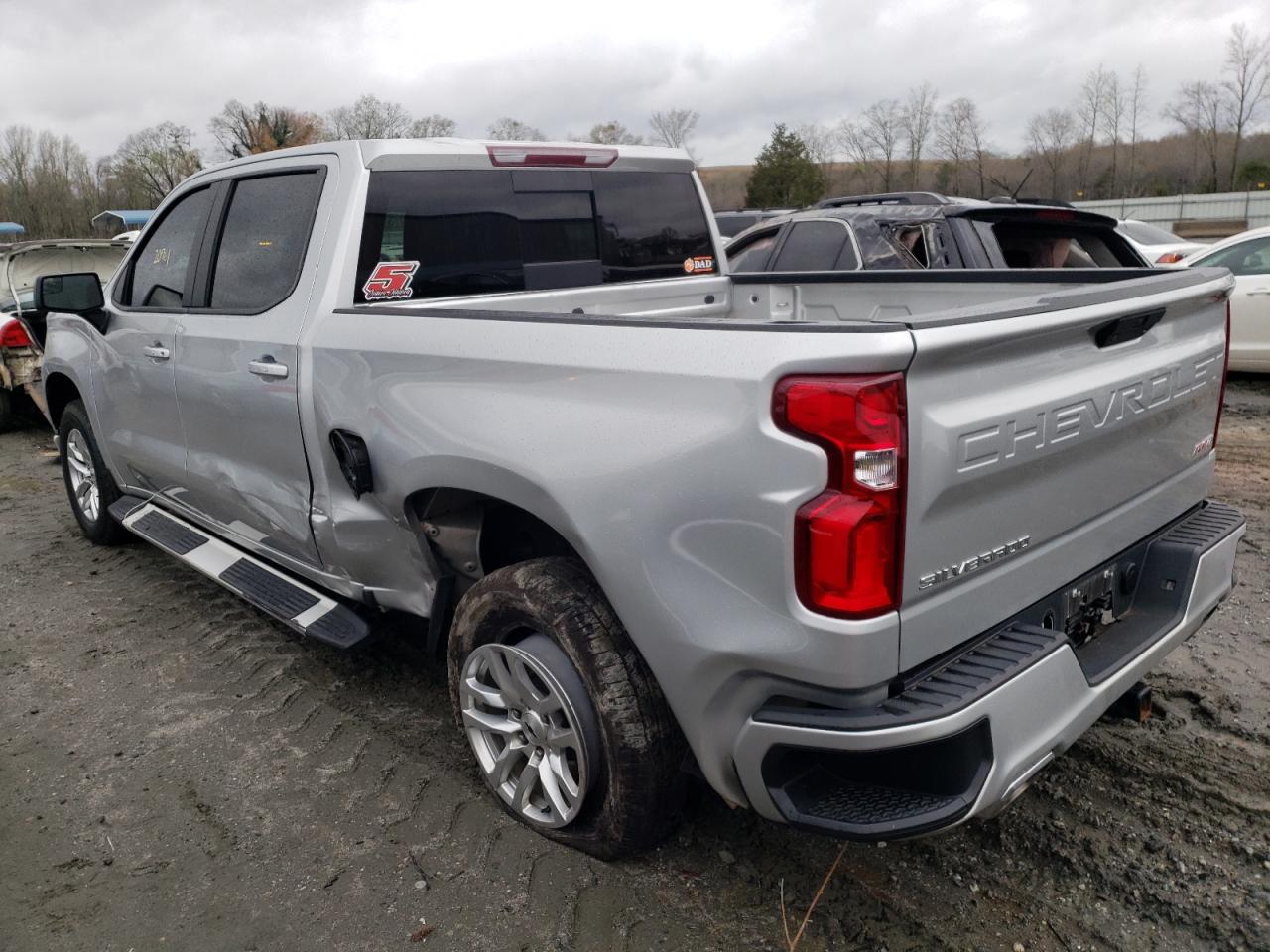 Photo 3 from auction – 2019 CHEVROLET SILVERADO with VIN 3GCUYEED7KG255598