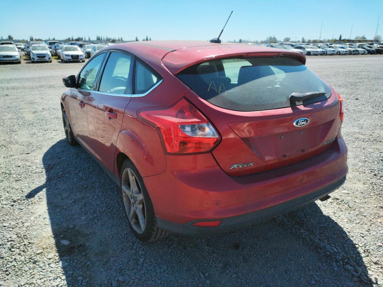 Photo 3 from auction – 2012 FORD FOCUS with VIN 1FAHP3N20CL436267