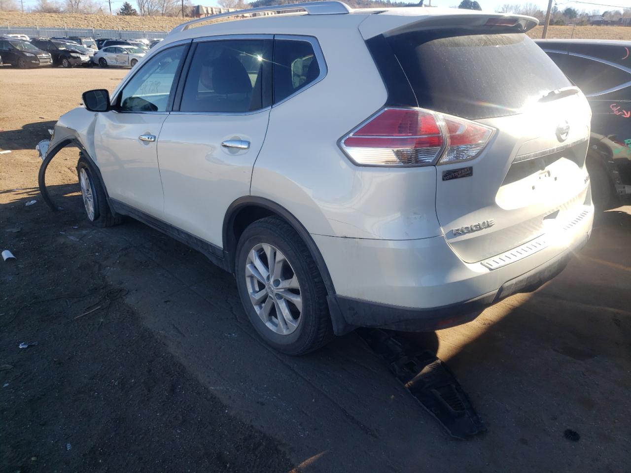 Photo 3 from auction – 2016 NISSAN ROGUE S with VIN KNMAT2MV6GP714441