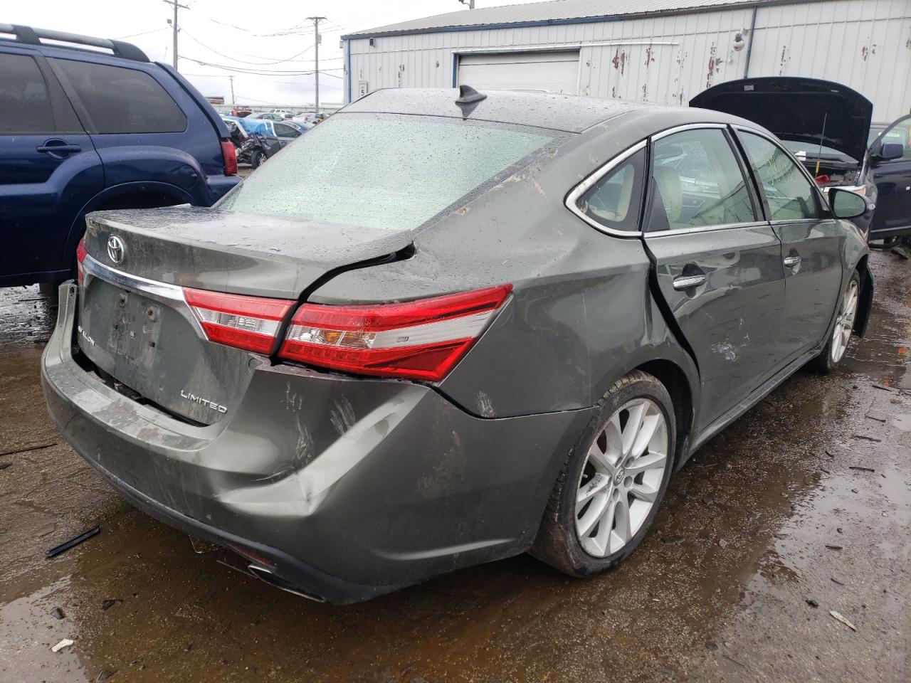 Photo 4 from auction – 2014 TOYOTA AVALON BAS with VIN 4T1BK1EB3EU113973