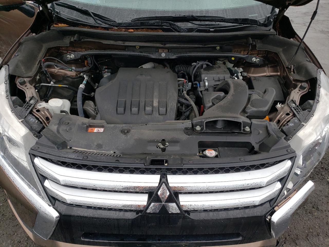 Photo 7 from auction – 2020 MITSUBISHI ECLIPSE CR with VIN JA4AT5AA5LZ017578