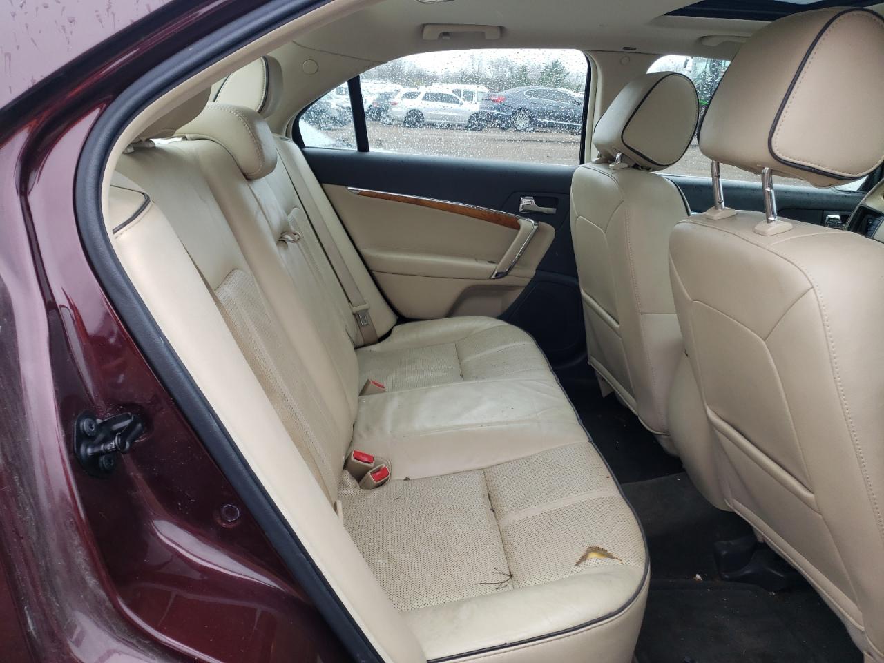 Photo 6 from auction – 2011 LINCOLN MKZ with VIN 3LNHL2GC8BR770001