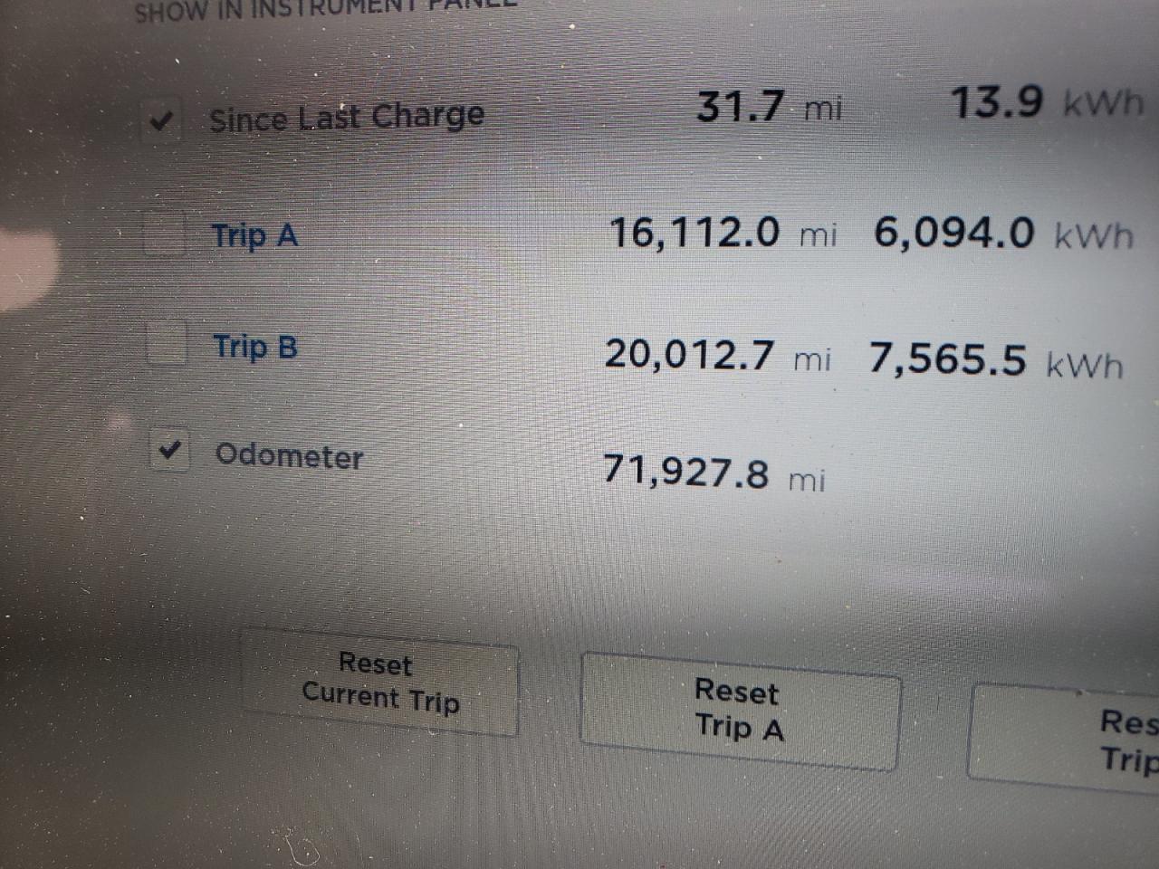 Photo 8 from auction – 2016 TESLA MODEL S with VIN 5YJSA1E18GF127247