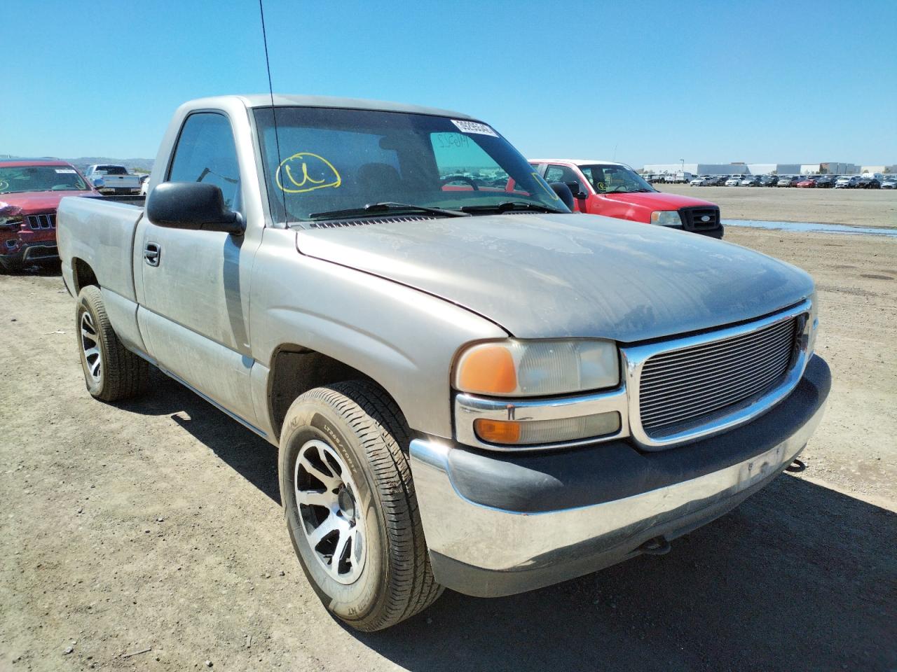 GMC NEW SIERRA 2001 with VIN 1GTEC14W81Z201661 - Photo from auction