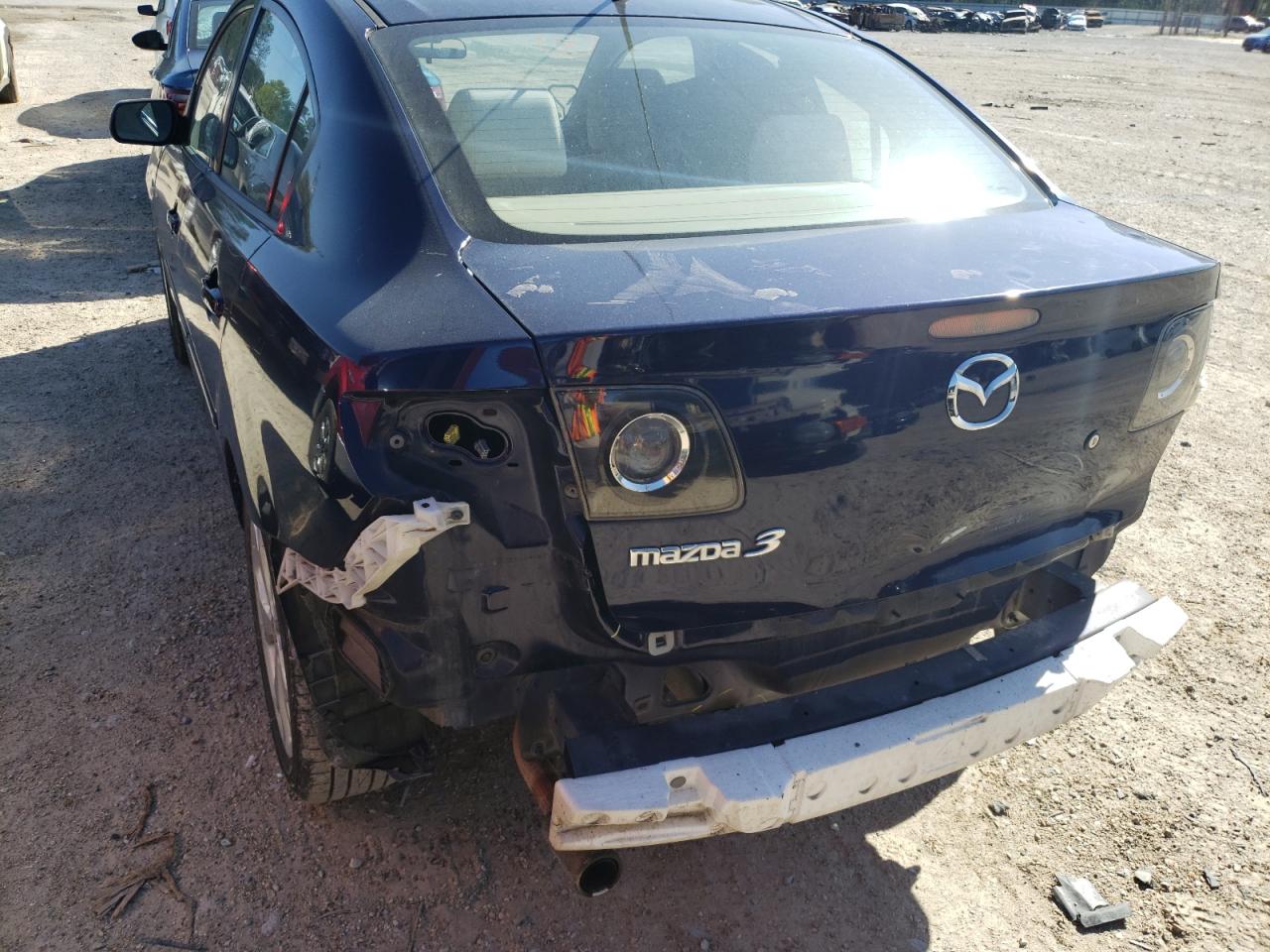 Photo 9 from auction – 2009 MAZDA 3 I with VIN JM1BK32FX91240198