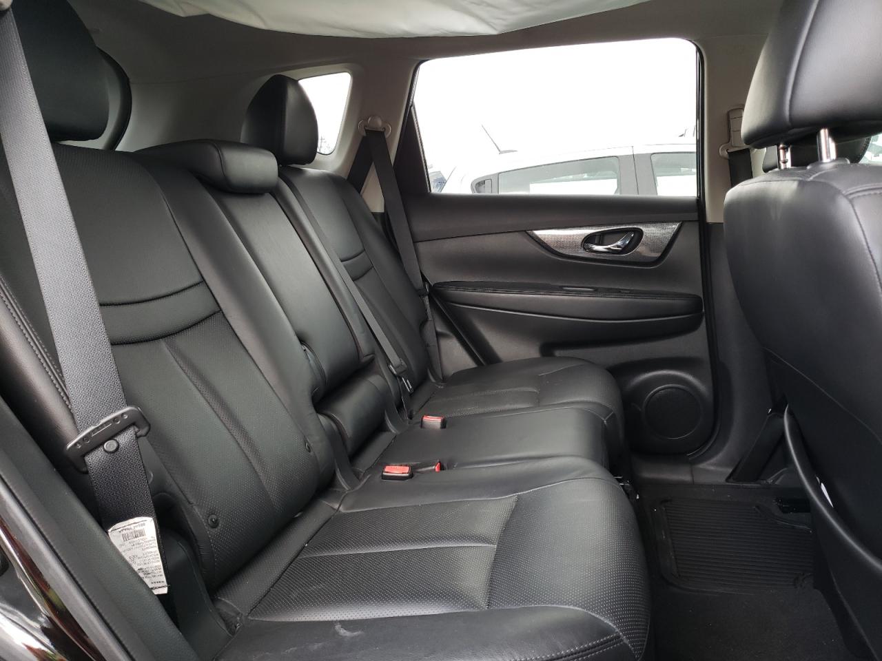 Photo 6 from auction – 2015 NISSAN ROGUE S with VIN 5N1AT2MT7FC792596
