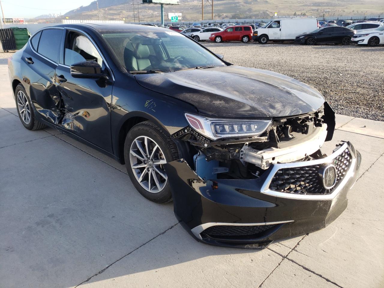 Photo 9 from auction – 2020 ACURA TLX with VIN 19UUB1F39LA005409