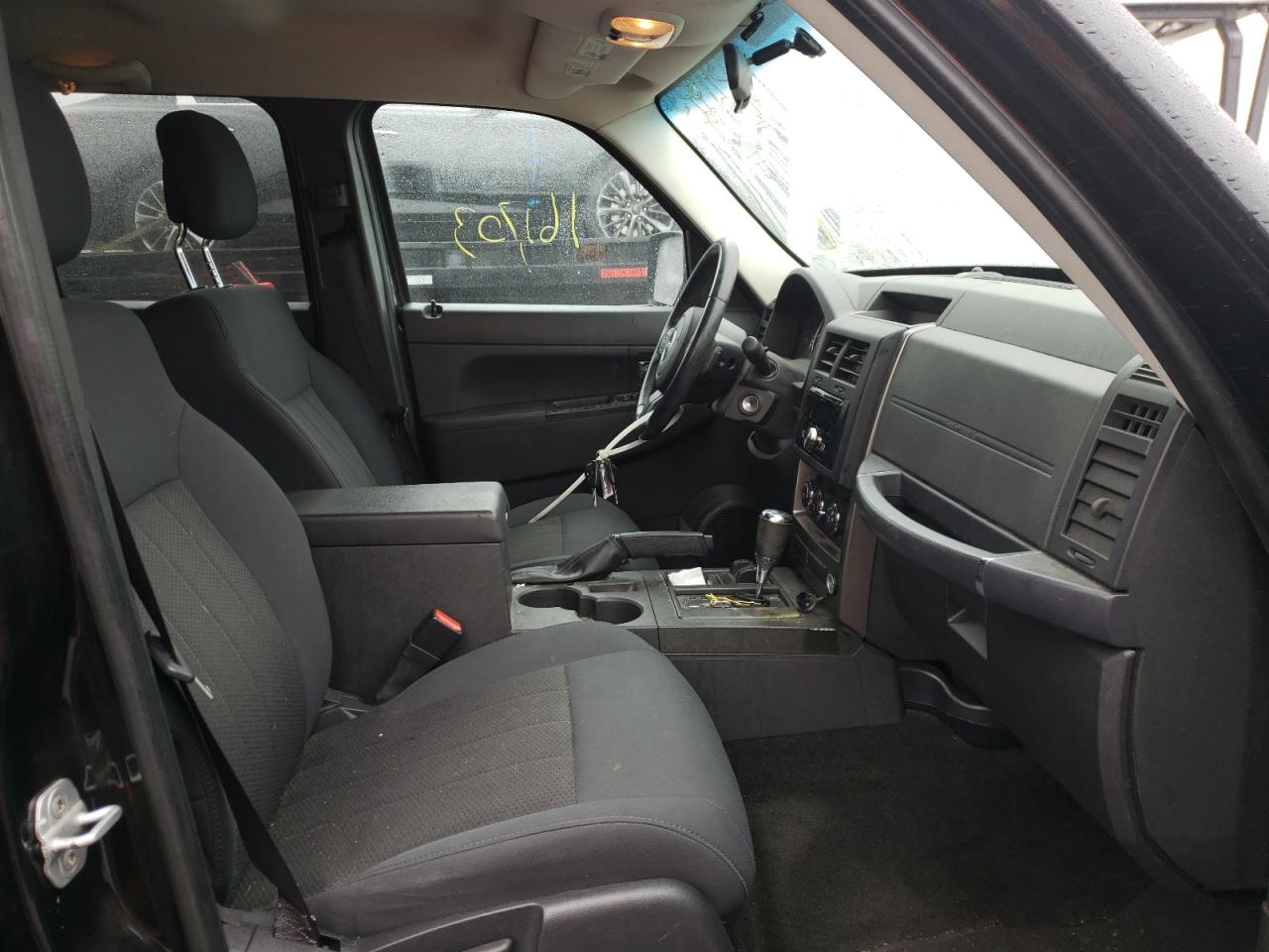 Photo 5 from auction – 2012 JEEP LIBERTY SP with VIN 1C4PJMAK4CW129797