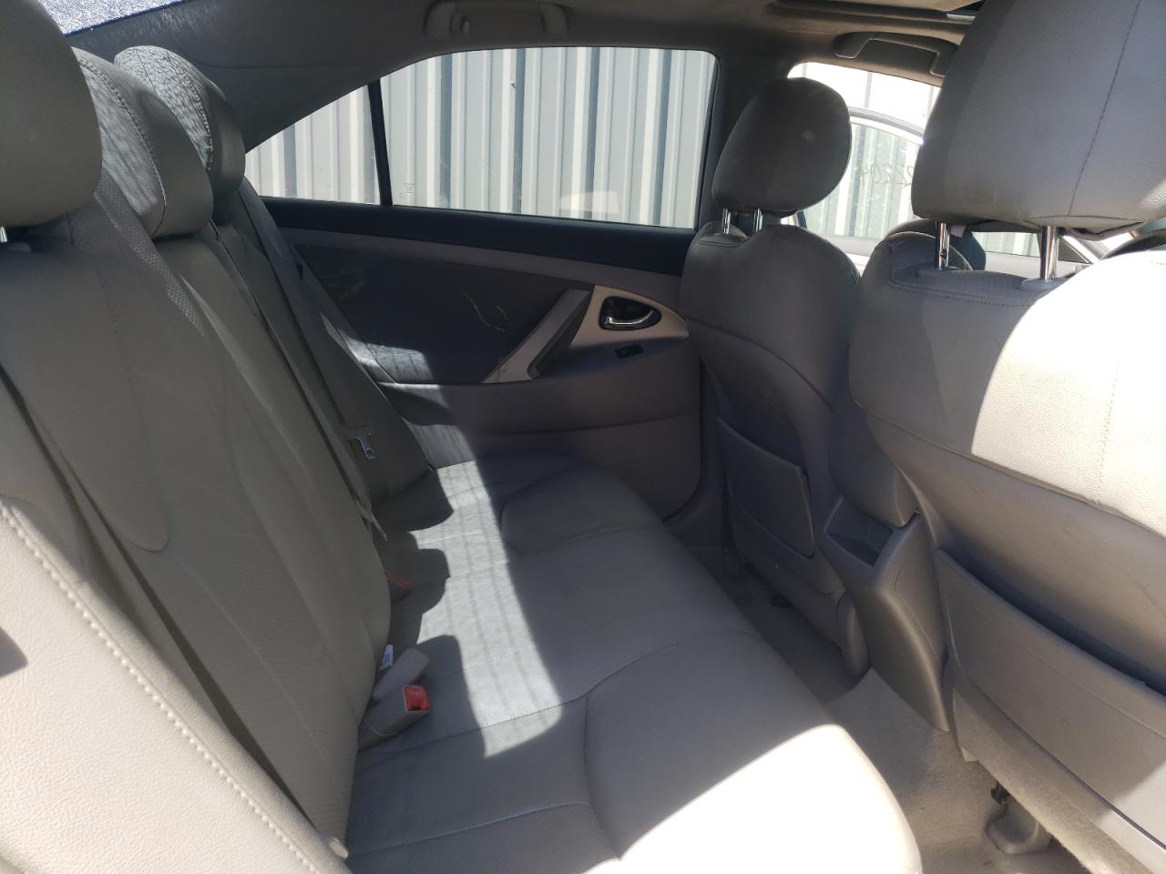 Photo 6 from auction – 2011 TOYOTA CAMRY BASE with VIN 4T1BF3EK2BU195030