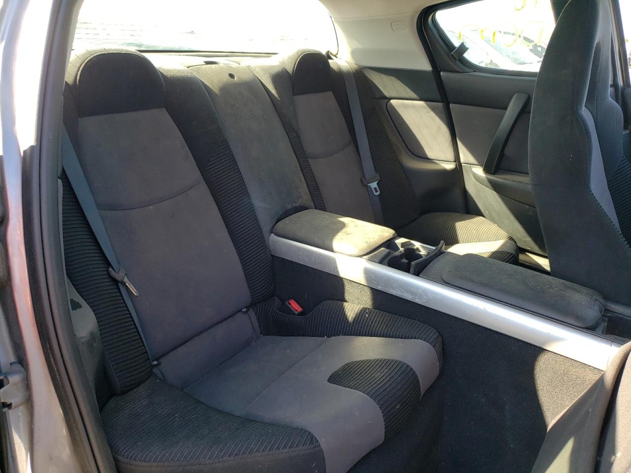 Photo 6 from auction – 2005 MAZDA RX8 with VIN JM1FE17N450158058