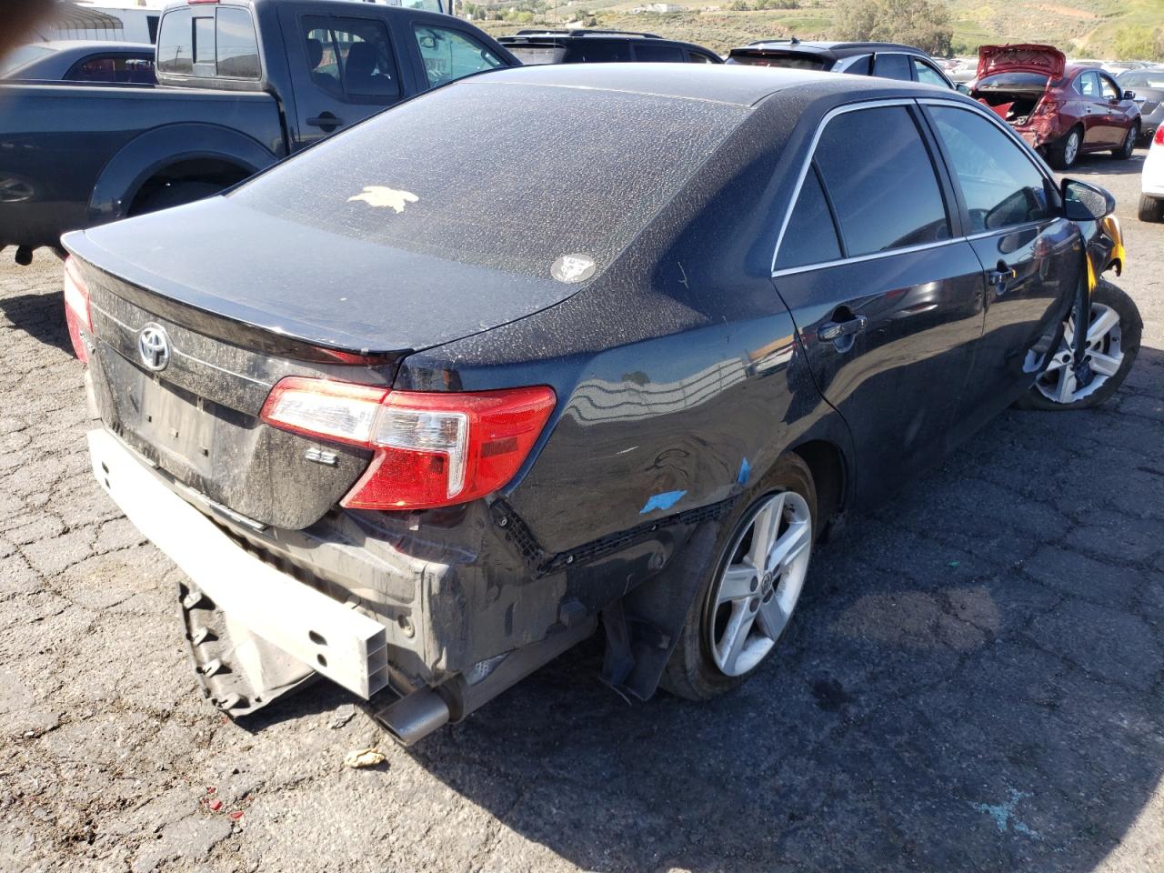 Photo 4 from auction – 2014 TOYOTA CAMRY L with VIN 4T1BF1FK0EU802534