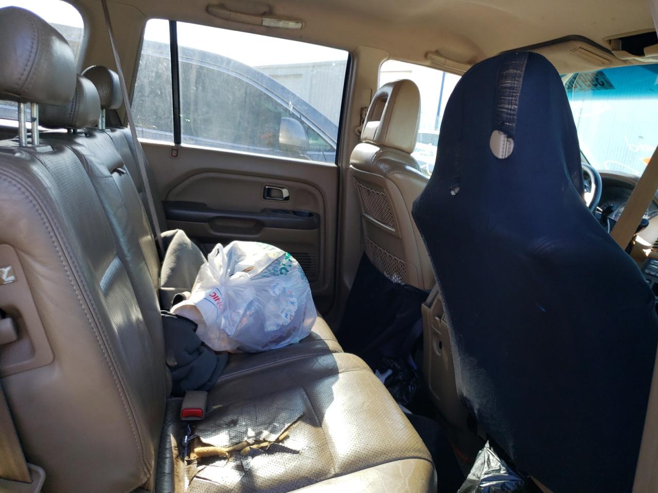 Photo 6 from auction – 2004 HONDA PILOT EXL with VIN 2HKYF18554H533879