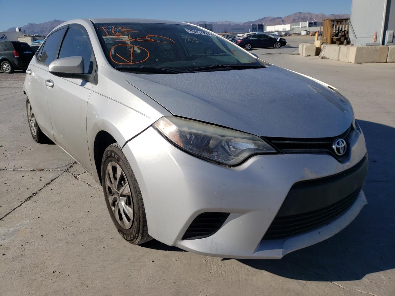 TOYOTA COROLLA L 2015 with VIN 2T1BURHE8FC346233 - Photo from auction