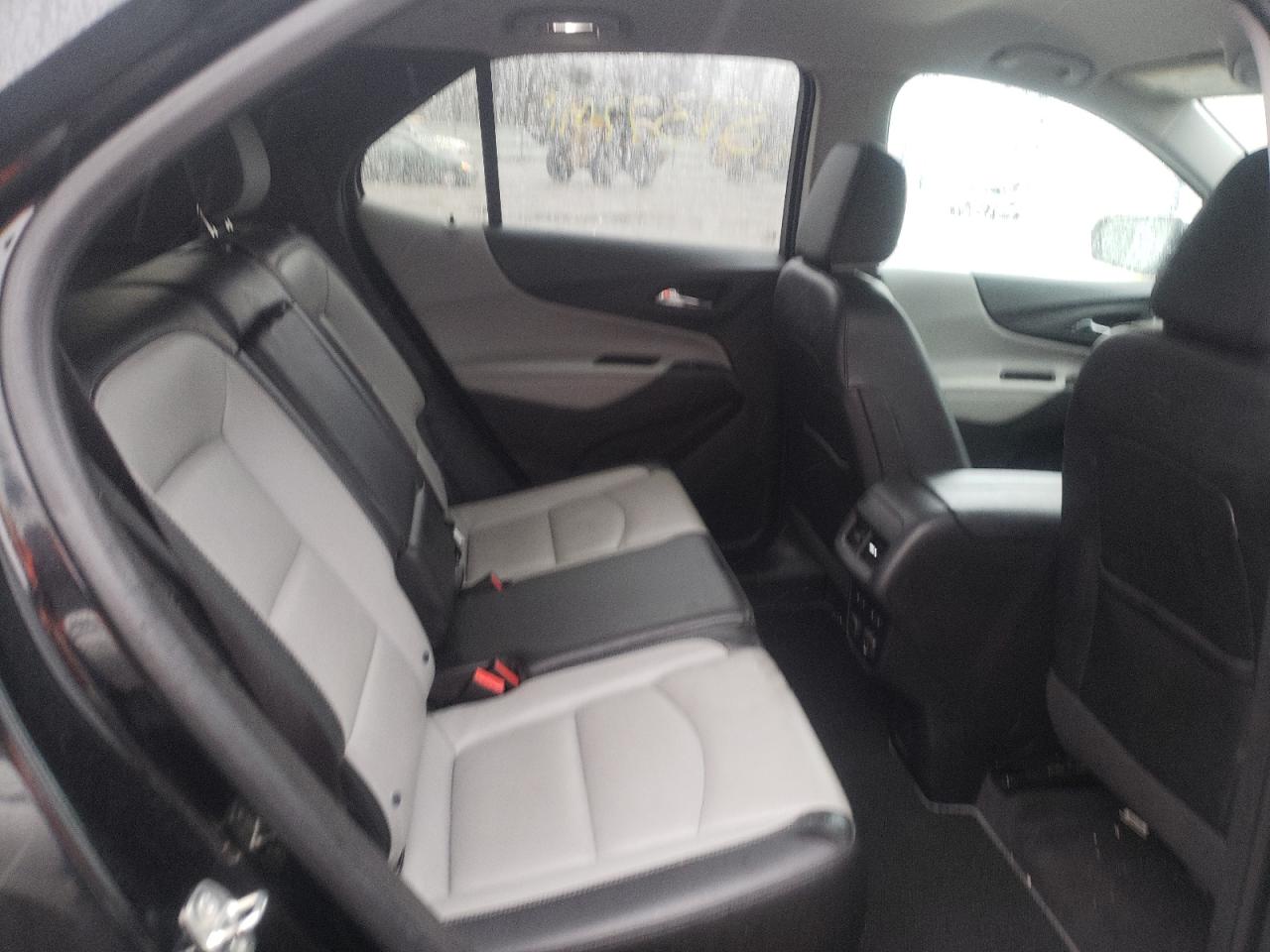 Photo 6 from auction – 2018 CHEVROLET EQUINOX PR with VIN 2GNAXVEV5J6316673