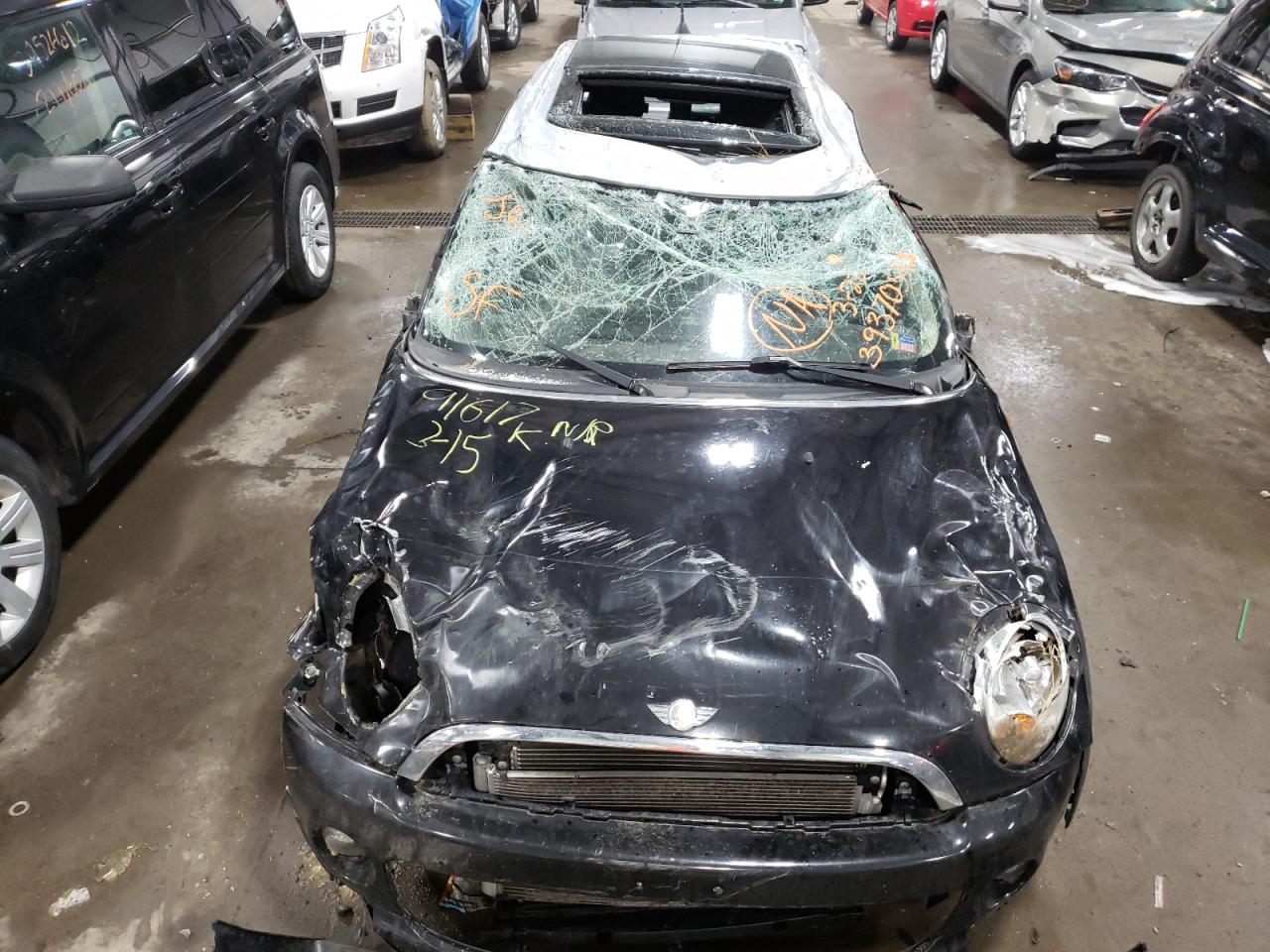 Photo 9 from auction – 2011 MINI COOPER CLU with VIN WMWZF3C55BT267633