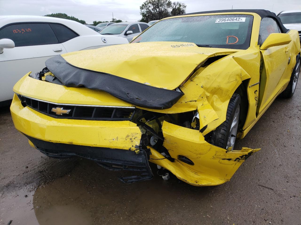 Photo 9 from auction – 2015 CHEVROLET CAMARO LT with VIN 2G1FF3D3XF9297901