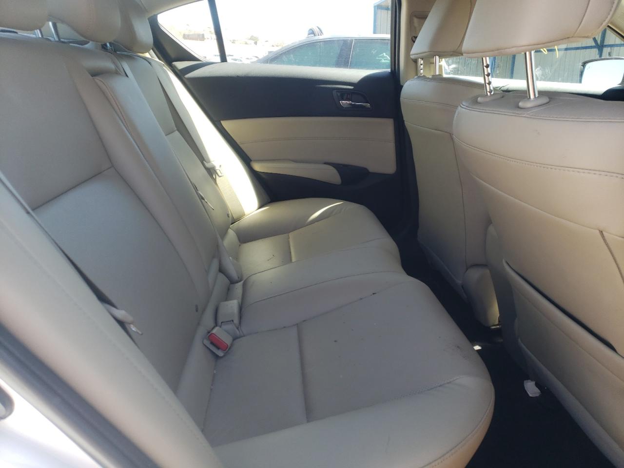 Photo 6 from auction – 2016 ACURA ILX PREMIU with VIN 19UDE2F71GA011842