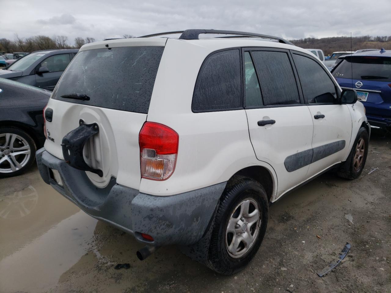 Photo 4 from auction – 2001 TOYOTA RAV4 with VIN JTEGH20V810004857