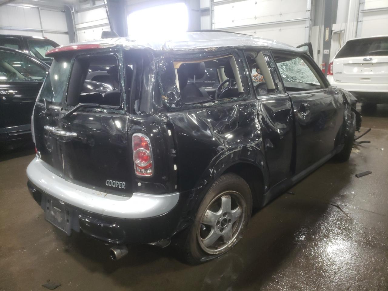 Photo 4 from auction – 2011 MINI COOPER CLU with VIN WMWZF3C55BT267633