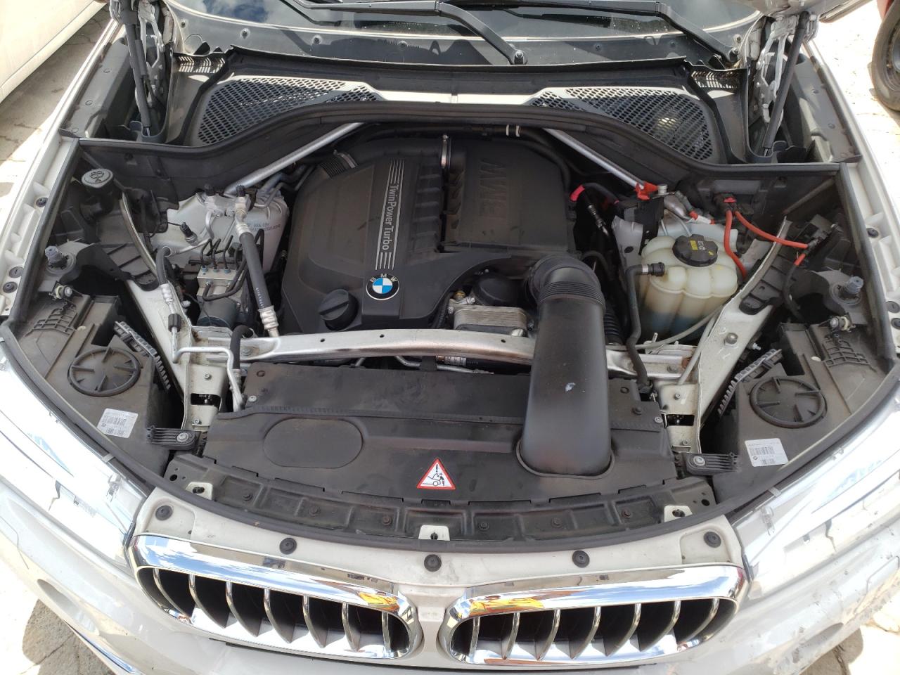 Photo 7 from auction – 2016 BMW X5 XDRIVE3 with VIN 5UXKR0C58G0S85089