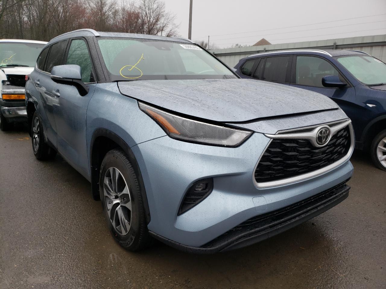 Photo 1 from auction – 2021 TOYOTA HIGHLANDER with VIN 5TDGZRBH5MS147204