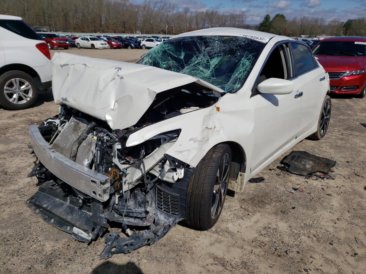 Photo 2 from auction – 2018 NISSAN ALTIMA 2.5 with VIN 1N4AL3AP2JC262584